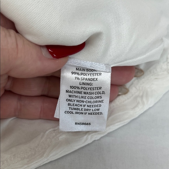 Aritzia Ivory Strapless Textured‎ Top - Picture 6 of 7